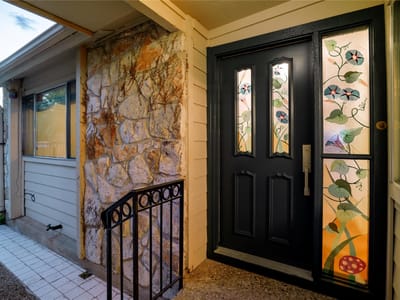 Photo 5 of 30 at 8400 Alta Verde DR - 3 bed 2 bath home