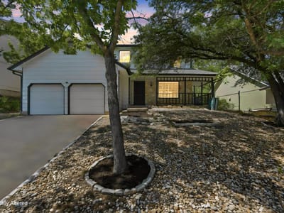 Living area at 8400 Spring Valley DR - 3 bed 2 bath home