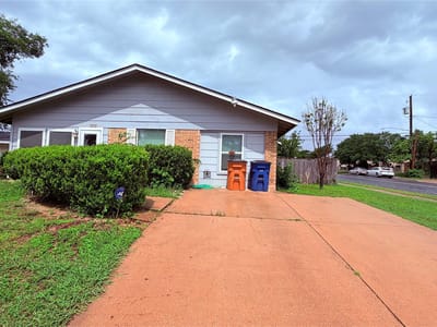 Property photo 2 at 8404 Maine DR - 4 bed 1 bath home