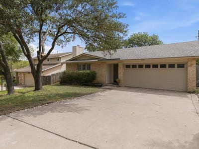 Property photo 2 at 8405 Fenton DR - 3 bed 2 bath home