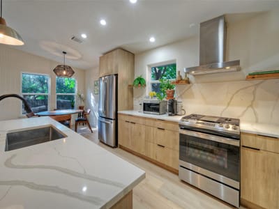 Property photo 5 at 8406 Los Ranchos DR - 3 bed 2 bath home