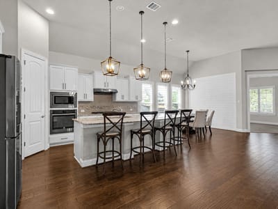 Primary bedroom at 841 Richardson LN - 4 bed 3 bath home