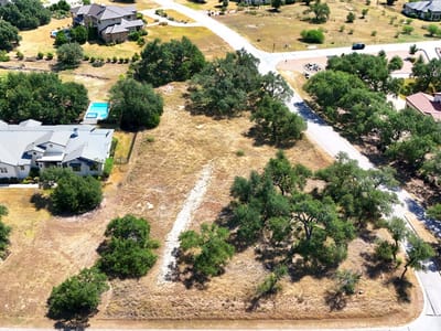 Property photo 2 at 8417 Lakewood Ridge CV - Belvedere Ph Vi, Austin, TX