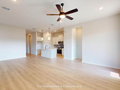 Living area at 849 Corvallis DR - 3 bed 2 bath home