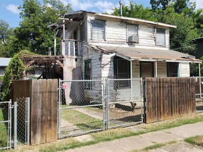 Kitchen at 85 Navasota St - 3 bed 2 bath home