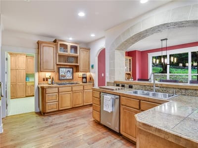 Photo 5 of 38 at 8504 Long Canyon DR - 5 bed 3 bath home