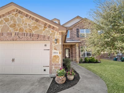 Living area at 8504 Rimini Cv - 4 bed 3 bath home