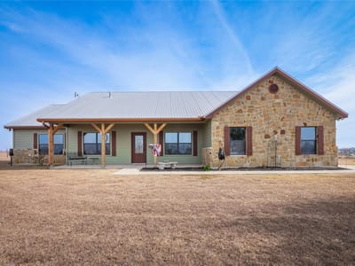 Living area at 851 & 877 County Road 455 - 3 bed 2 bath home