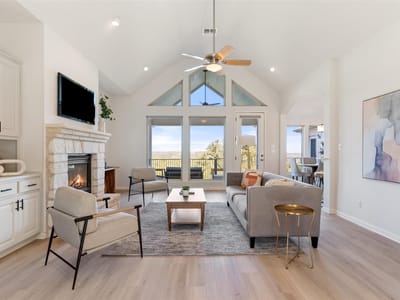 Photo 5 of 40 at 8510 Blazyk DR - 4 bed 3 bath home