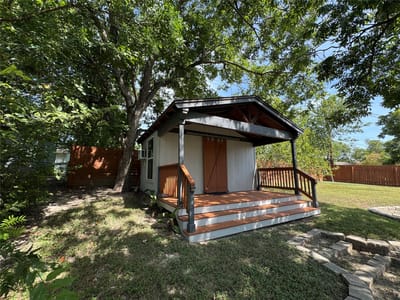 Property photo 3 at 8510 New Hampshire DR - 3 bed 2 bath home