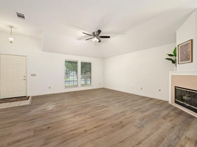 Property photo 4 at 8517 Bobcat DR - 3 bed 2 bath home