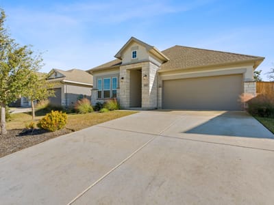 Property photo 2 at 857 Whitetail DR - 3 bed 2 bath home