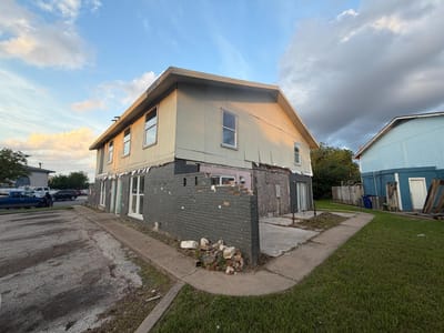 Living area at 8605 Fireside Dr - Wooten Terrace Sec 03, Austin, TX