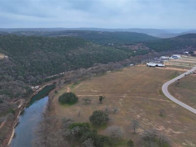 Property photo 5 at 861 Bingham Ln - OXBOW ON THE GUADALUPE, New Braunfels, TX