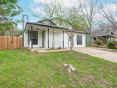 Kitchen at 8610 Croydon LOOP - 3 bed 2 bath home