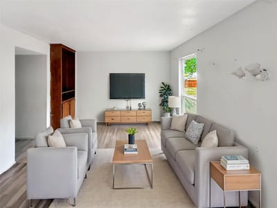 Living area at 8611 Putnam Dr Unit #103 - 2 bed 1 bath home