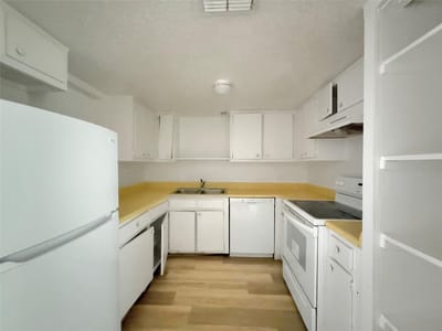 Bathroom at 8611 Putnam Dr Unit #104 - PUTMAN DRIVE CONDOMINIUMS, Austin, TX