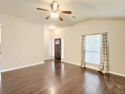 Primary bedroom at 865 Heritage Springs TRL - 3 bed 2 bath home