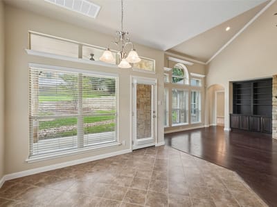 Bathroom at 865 Santa Cruz - 4 bed 3 bath home