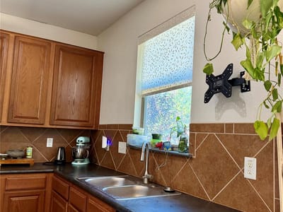 Property photo 5 at 8704 Keynes LN - 3 bed 2 bath home
