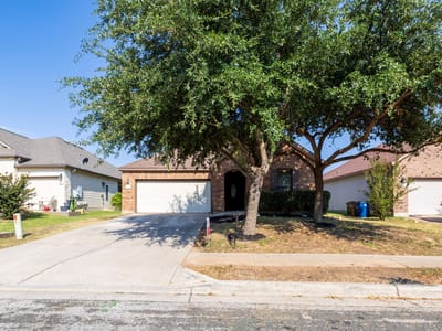 Property photo 2 at 8720 Sturmer ST - 3 bed 2 bath home