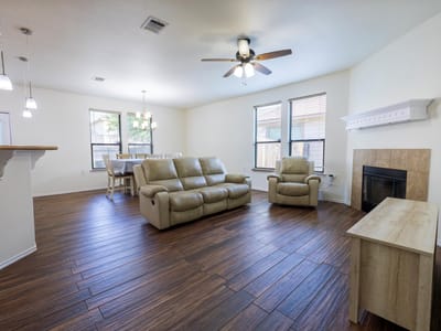 Property photo 4 at 8720 Sturmer ST - 3 bed 2 bath home