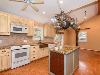 Primary bedroom at 877 Hollow Bend Unit #229 - 4 bed 2 bath home