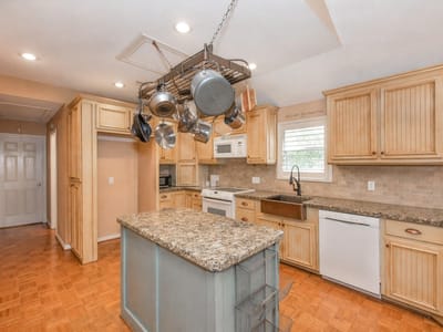Bathroom at 877 Hollow Bend Unit #229 - 4 bed 2 bath home