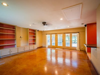 Primary bedroom at 8806 Balcones Club DR - 3 bed 2 bath home