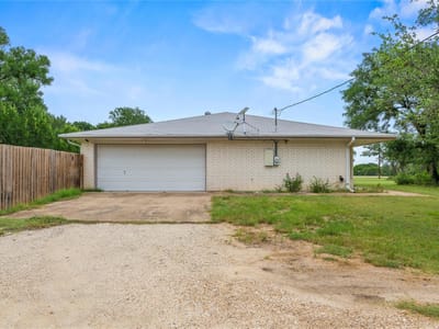 Kitchen at 8827 E Highway 190 - 4 bed 2 bath home