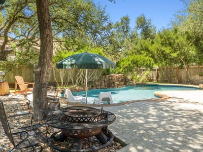 Property photo 3 at 8901 Spearhead CV - 4 bed 2 bath home