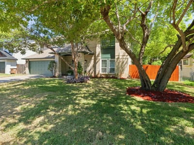 Property photo 2 at 8904 Bridgewood TRL - 5 bed 4 bath home