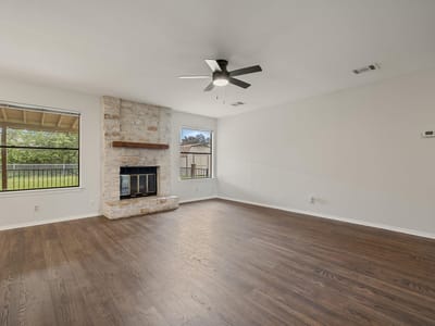 Property photo 5 at 8905 Bridgewood TRL - 4 bed 2 bath home