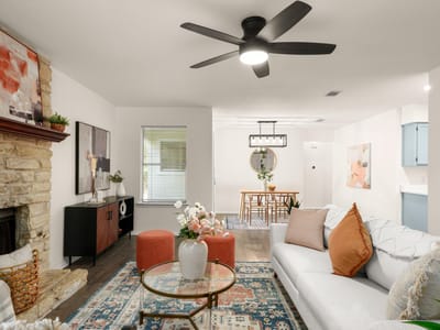 Property photo 2 at 8908 Kentish CV - 3 bed 2 bath home