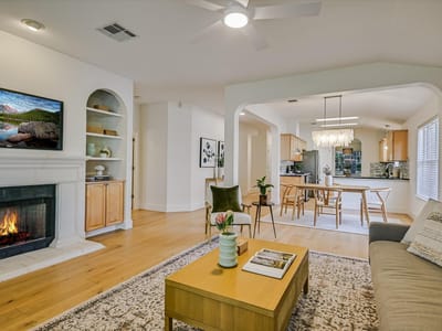 Property photo 3 at 8909 Lanna Bluff LOOP - 4 bed 2 bath home