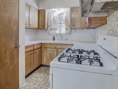 Property photo 5 at 8915 Slayton DR - 3 bed 1 bath home