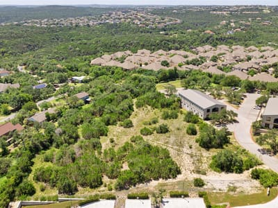 Property photo 5 at 9 Lakeway Centre CT - Lakeway Centre, Lakeway, TX