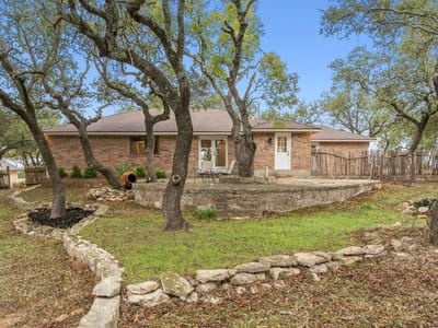 Kitchen at 900 Morgan Hill DR - 3 bed 2 bath home