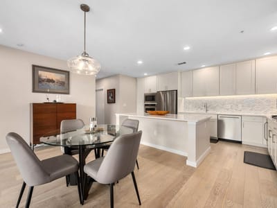 Property photo 5 at 900 S 1st ST Unit #312 - 3 bed 2 bath home
