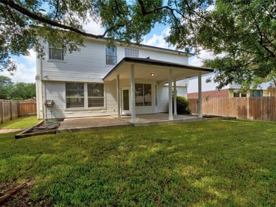 Living area at 9001 Copano Dr - 3 bed 2 bath home