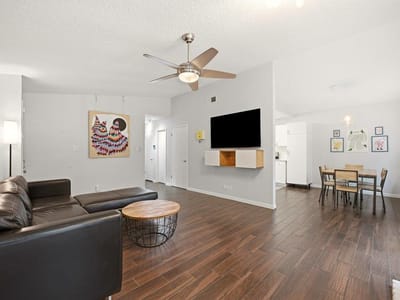 Property photo 5 at 9001 Parkfield DR Unit #A - 2 bed 1 bath home
