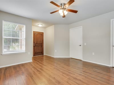 Property photo 4 at 9005 Elfen CV - 3 bed 2 bath home