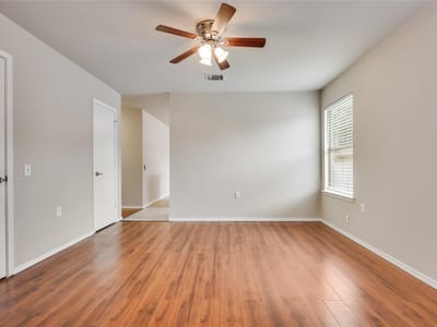Property photo 5 at 9005 Elfen CV - 3 bed 2 bath home