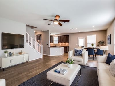 Living area at 9009 Acorn Cup DR - 3 bed 2 bath home