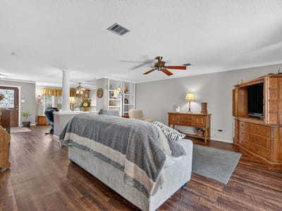Property photo 3 at 901 Dogwood TRL - 4 bed 2 bath home