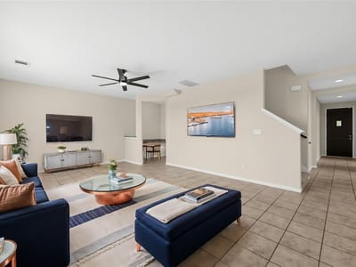 Property photo 5 at 901 Melda ST - 4 bed 2 bath home