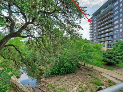Primary bedroom at 901 W 9th St Unit #1004 - 2 bed 2 bath home