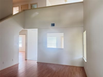 Living area at 902 Moser River DR - 3 bed 2 bath home