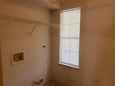 Bathroom at 902 Moser River DR - 3 bed 2 bath home