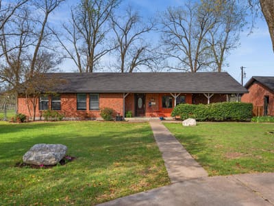 Kitchen at 902 Ray Berglund BLVD - 3 bed 2 bath home